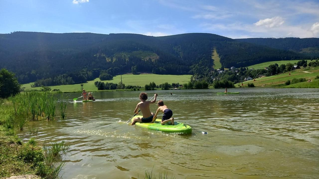 Penzion U Skoly Staré Město المظهر الخارجي الصورة