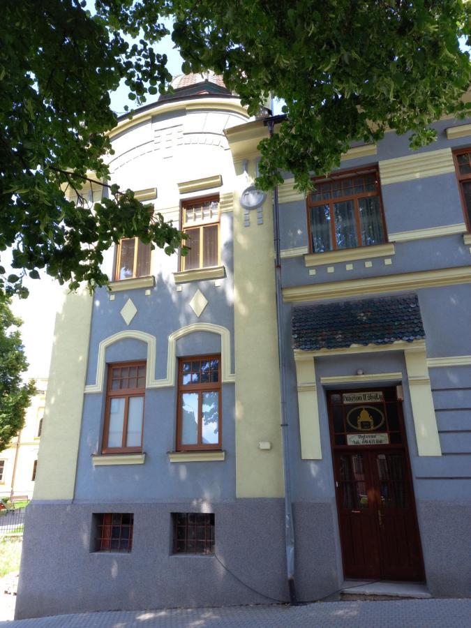 Penzion U Skoly Staré Město المظهر الخارجي الصورة