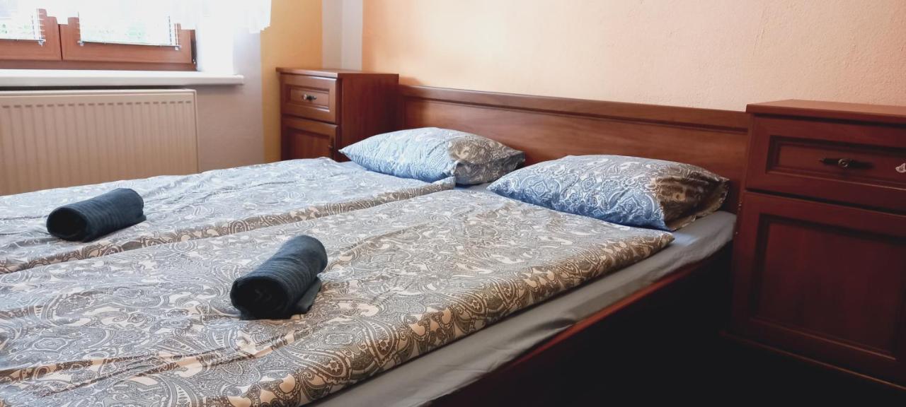 Penzion U Skoly Staré Město المظهر الخارجي الصورة